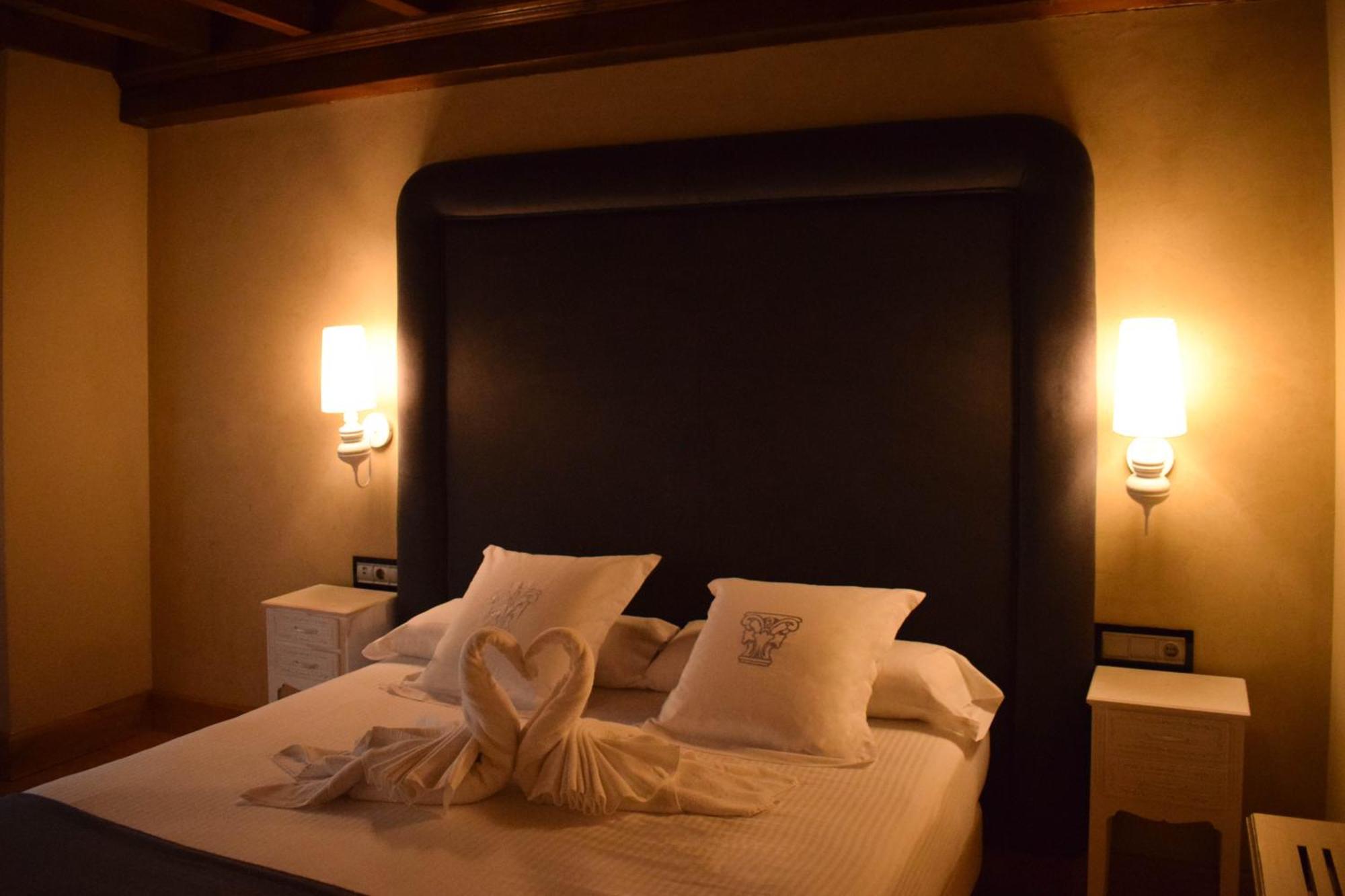 Casona De La Pinta Hotel